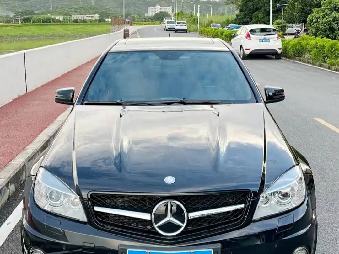 Mercedes-Benz C-Class AMG 2010 AMG C 63 Sport Enhanced Edition фото 3