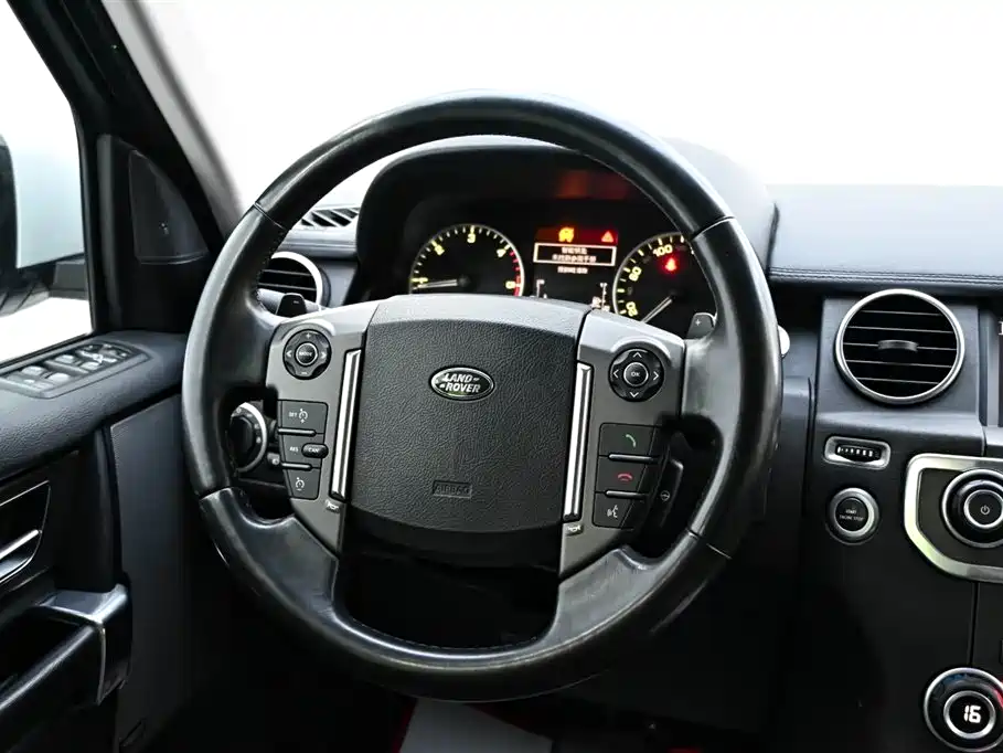 Land Rover Discovery 2016 3.0 SDV6 HSE Diesel фото 14