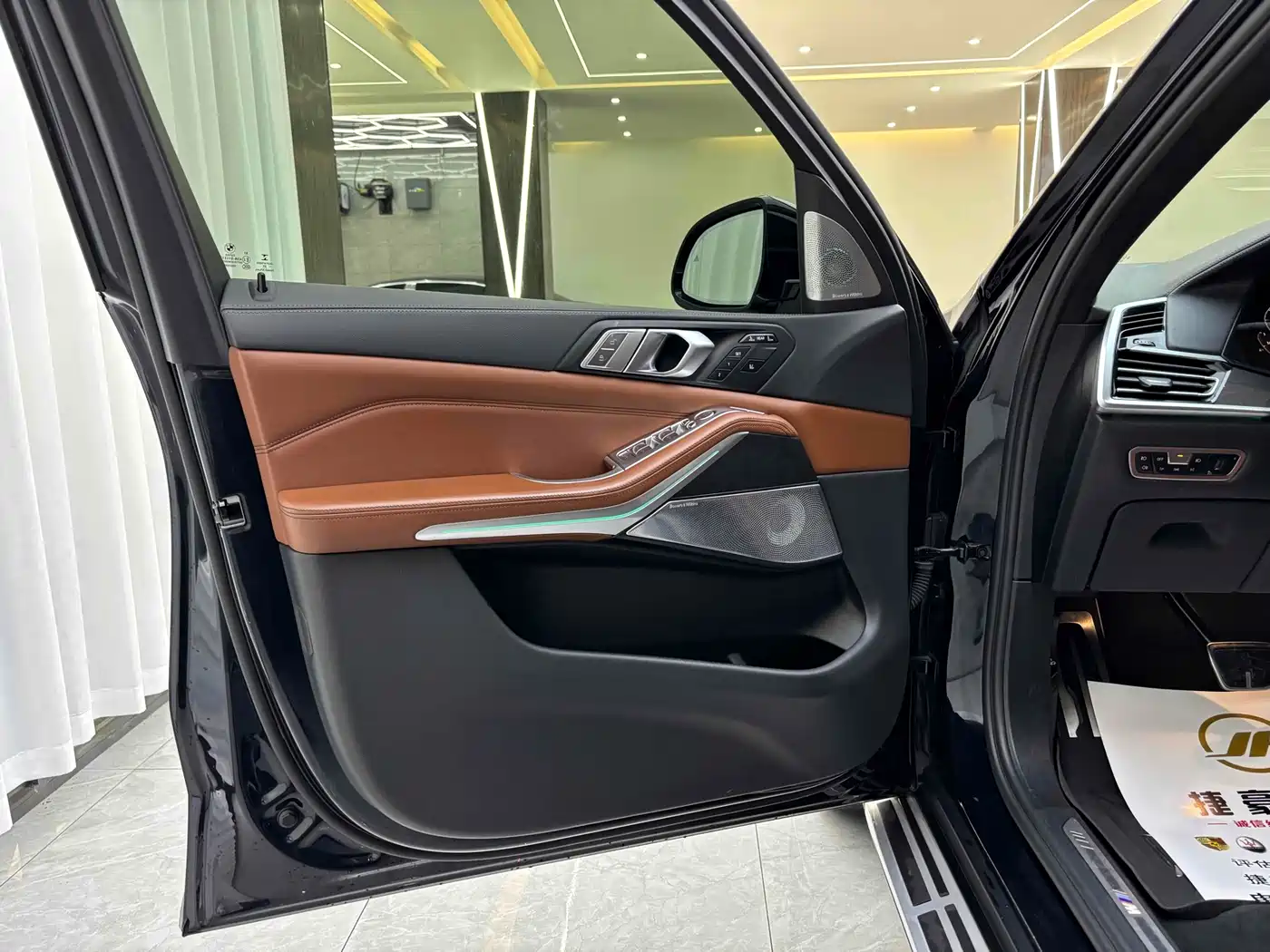BMW X7 2020 xDrive40i Premium M Sport Package фото 4