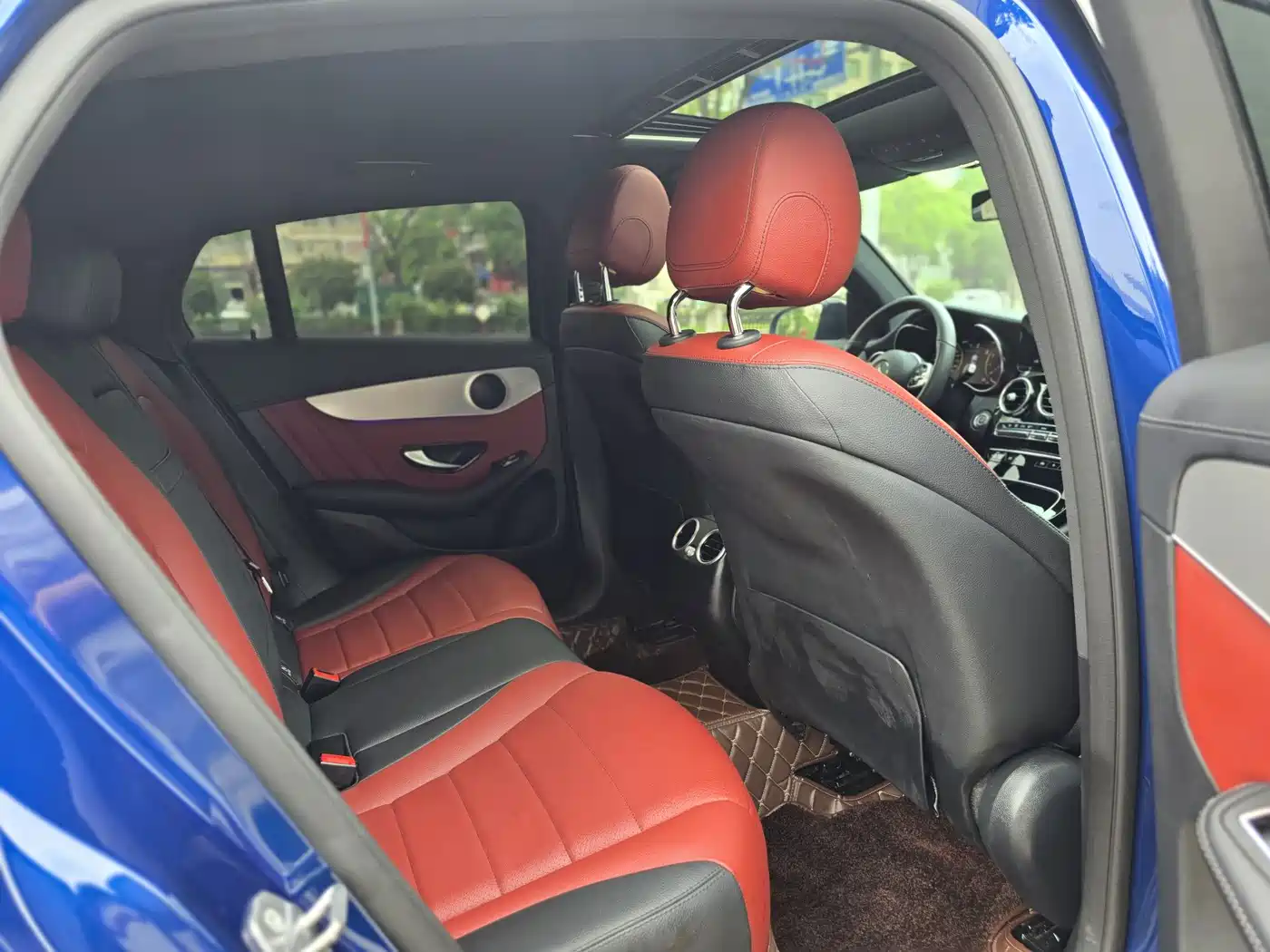 Mercedes-Benz GLC Coupe 2020 GLC 260 4MATIC Coupe SUV фото 10