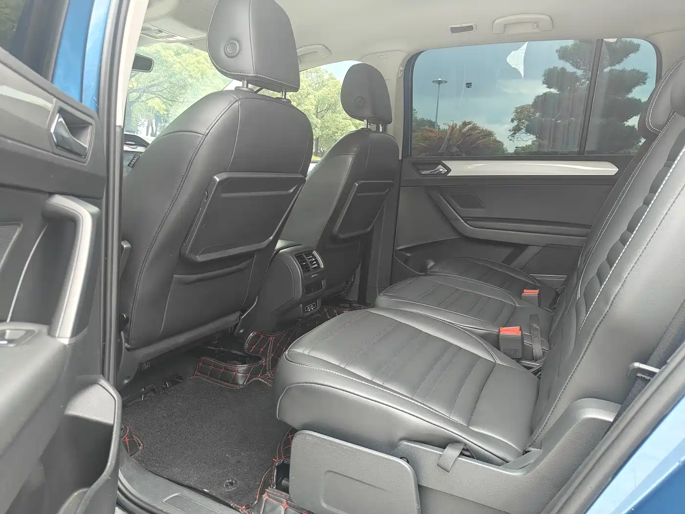 Volkswagen Touran 2018 Touran L 280TSI DSG Trendline 7-seater China V фото 10