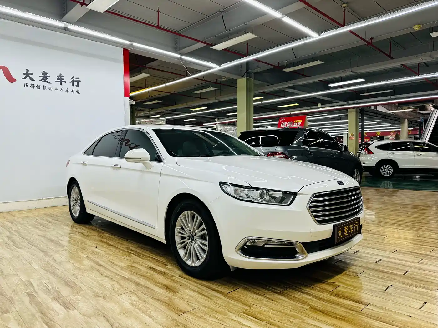 Ford Taurus 2016 2015 EcoBoost 245 Fashion
