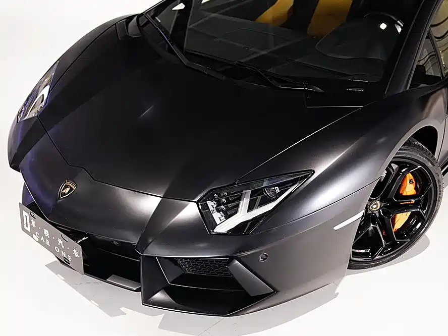 Lamborghini Aventador 2011 LP 700-4 фото 5