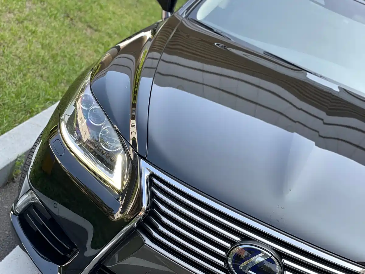 Lexus LS 2014 600hL фото 5