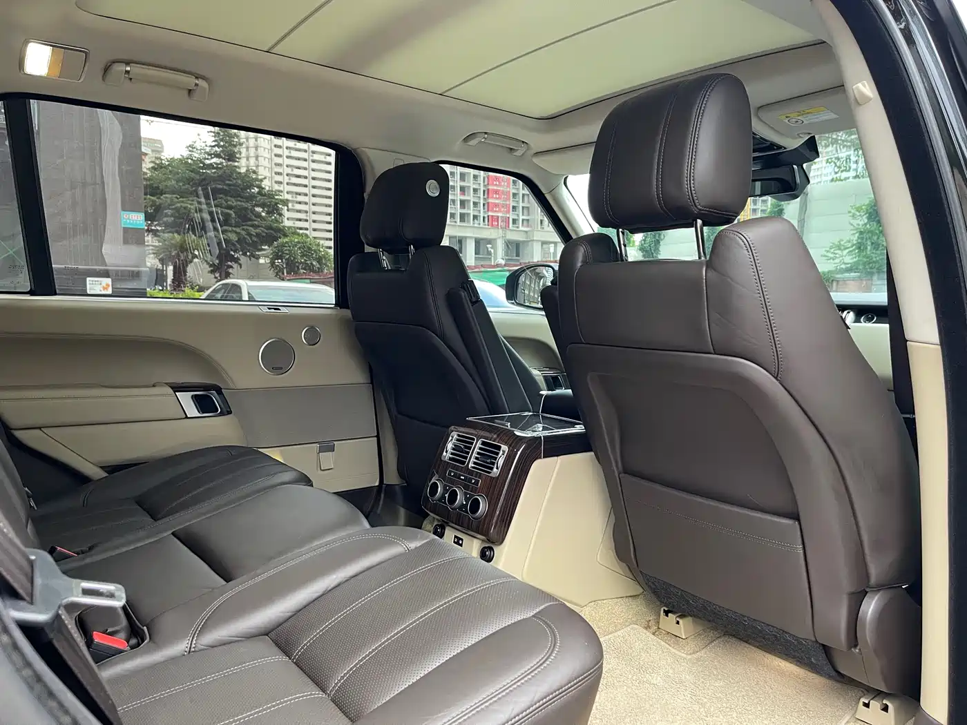 Land Rover Range Rover 2017 3.0 SC V6 Vogue LWB (Long Wheelbase) фото 7