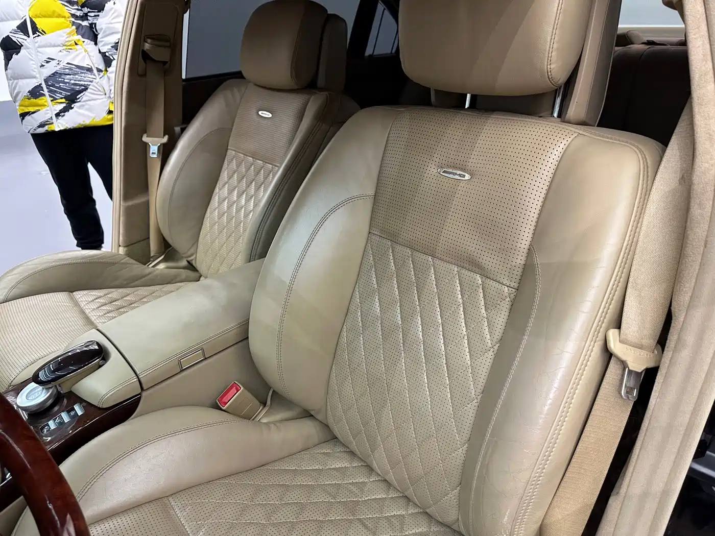 Mercedes-Benz S-Class AMG 2010 AMG S 65 фото 24