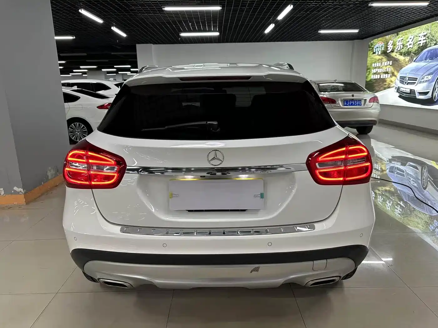 Mercedes-Benz GLA 2015 GLA 200 Fashion фото 9