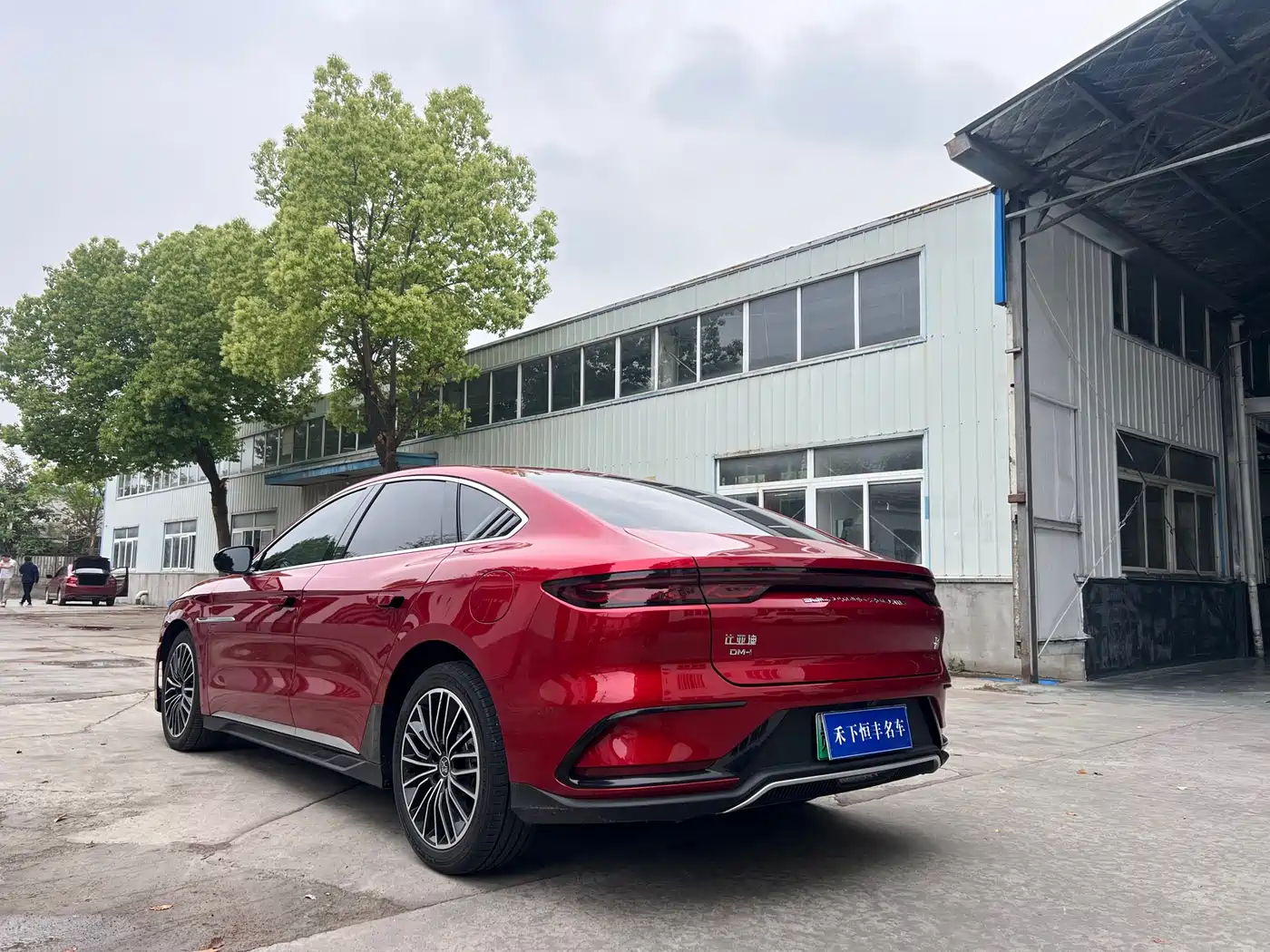 BYD Han 2022 DM-i 121KM Premium Edition фото 5