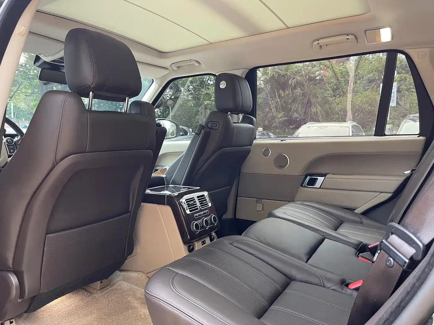 Land Rover Range Rover 2017 3.0 SC V6 Vogue LWB (Long Wheelbase) фото 8
