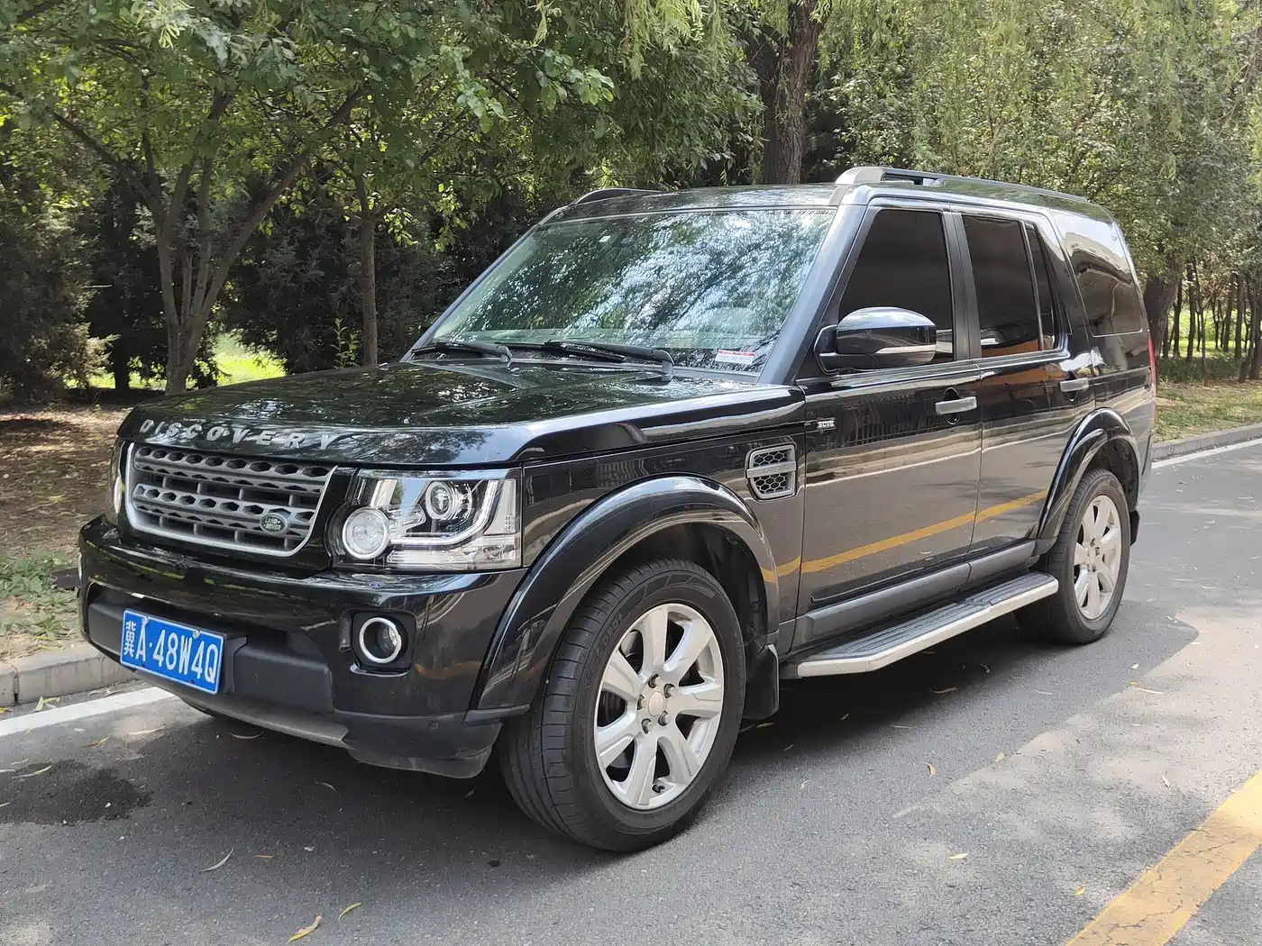 Land Rover Discovery 2015 3.0 SC V6 SE