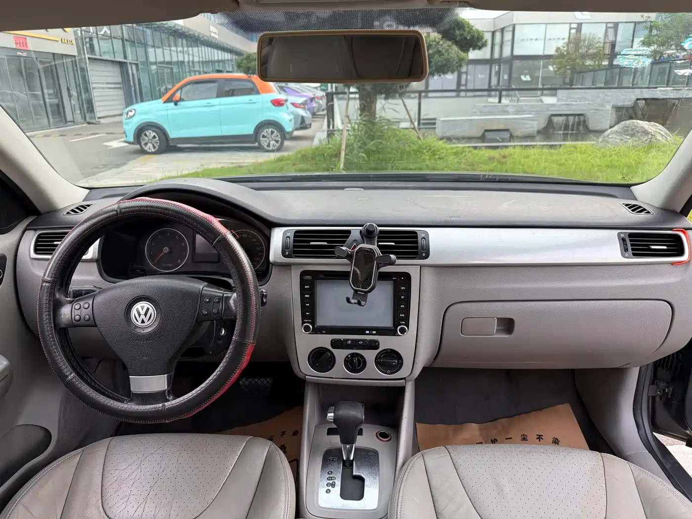 Volkswagen Bora 2008 Model 1.6L Automatic Comfort фото 11
