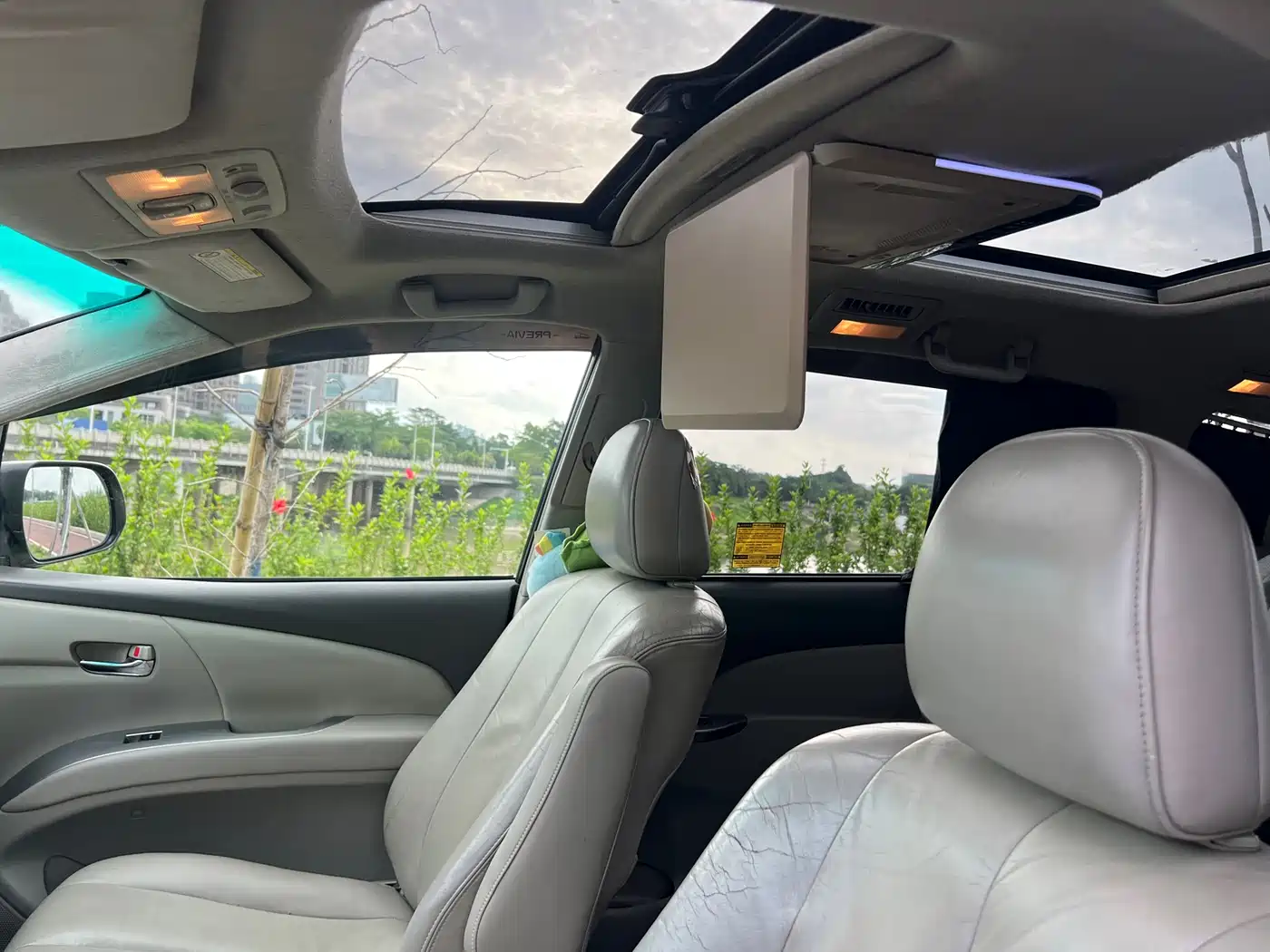 Toyota Previa 2006 Model 2.4L 7-Seater Luxury Edition фото 24