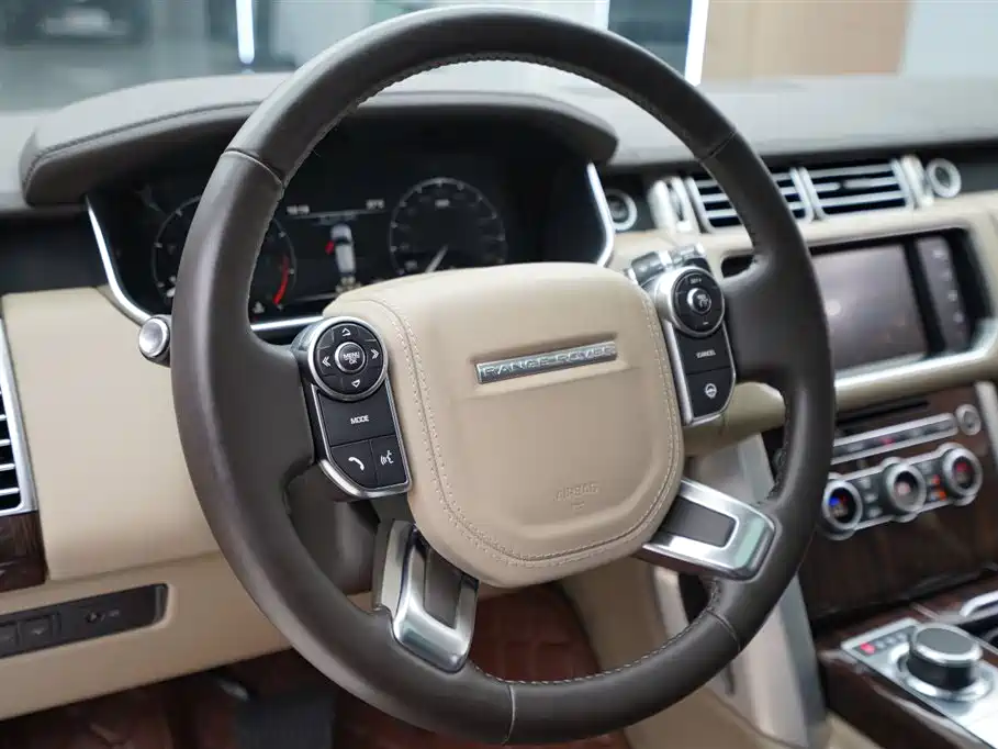 Land Rover Range Rover 2016 3.0 SC V6 Vogue SE Autobiography LWB фото 8