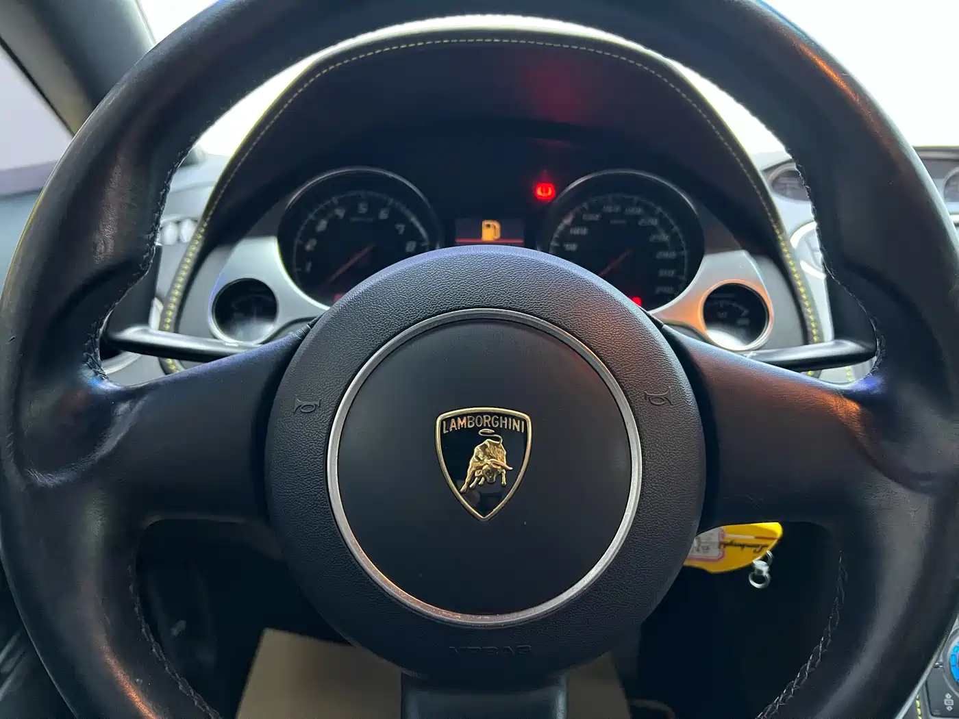 Lamborghini Gallardo 2011 Lamborghini Gallardo LP 560-4 Bicolore фото 10