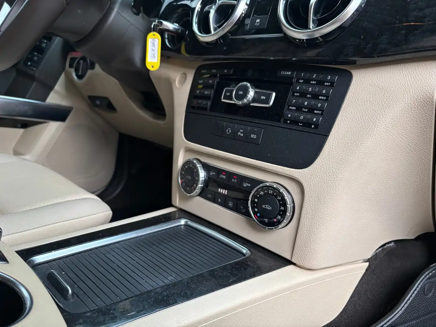 Mercedes-Benz GLK-Class 2014 GLK 260 4MATIC Dynamic фото 19