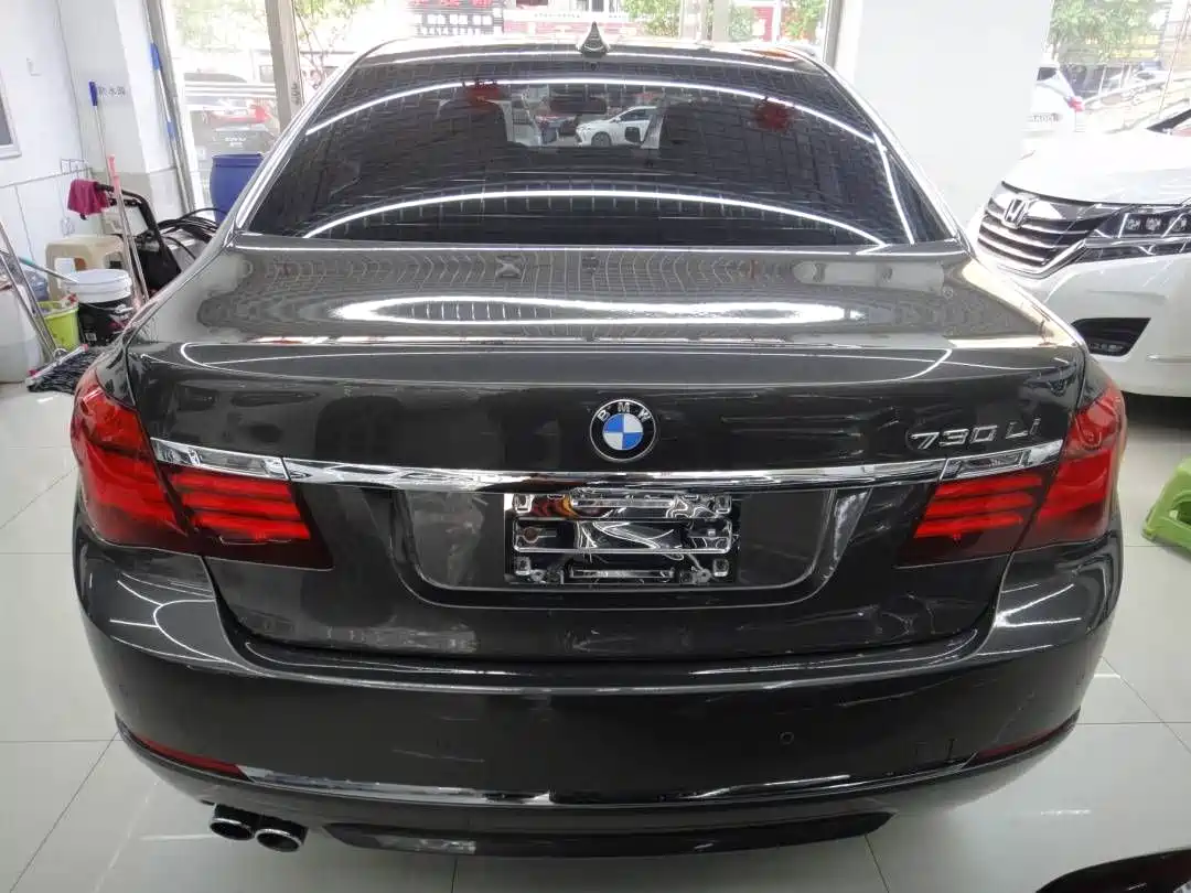 BMW 7 Series 2013 Model 730Li Leading фото 5