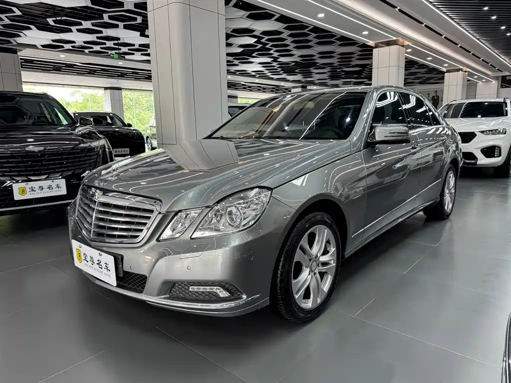 Mercedes-Benz E-Class (Import) 2010 E 200 CGI Elegance