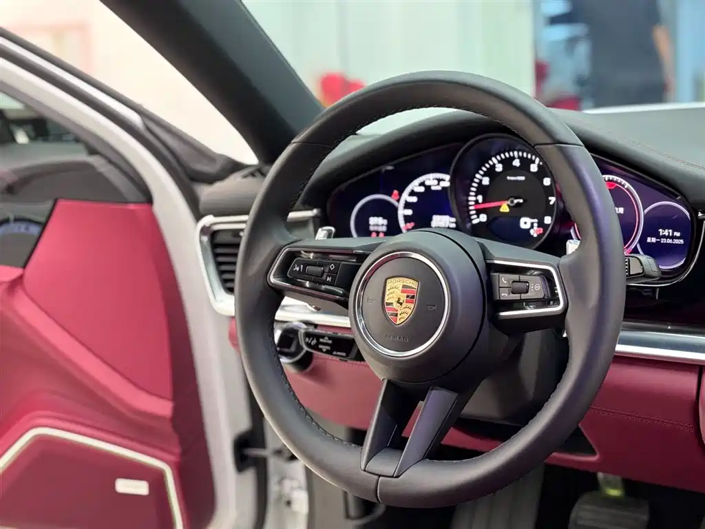 Porsche Panamera 2023 Panamera 2.9T фото 26