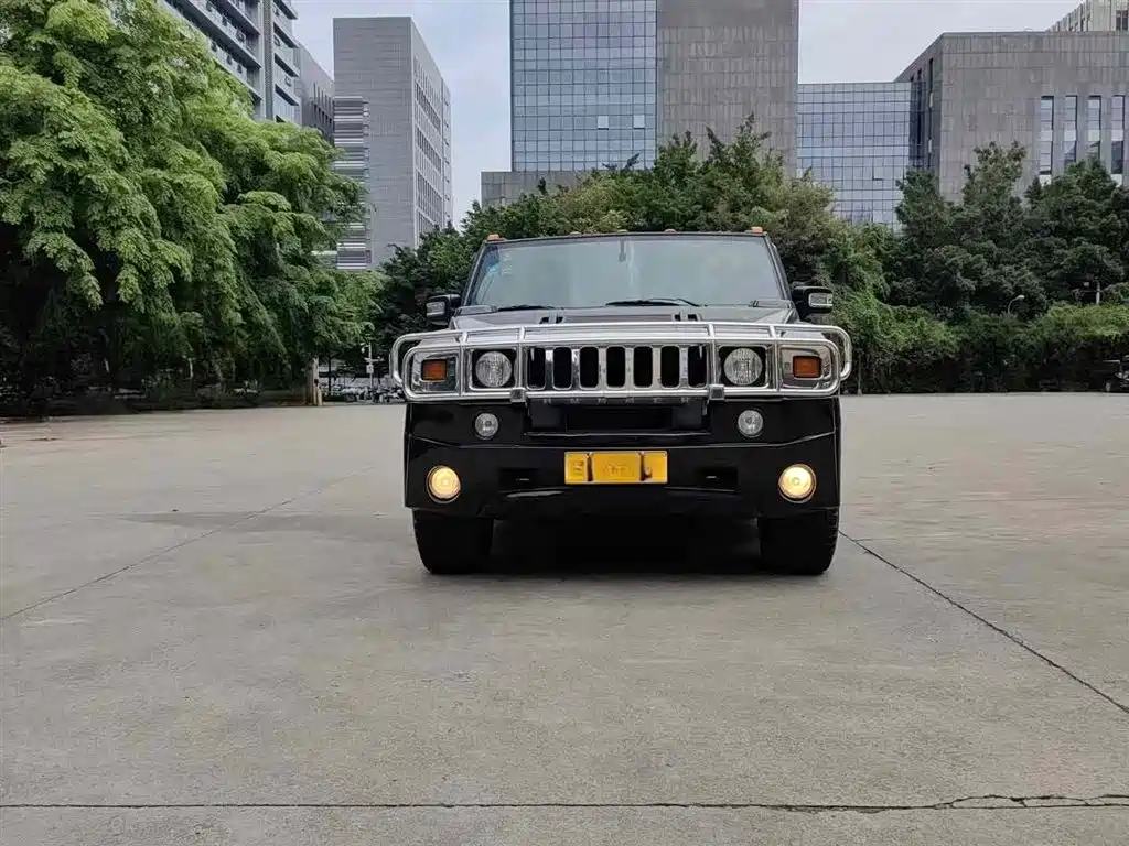 Hummer H2 фото 2