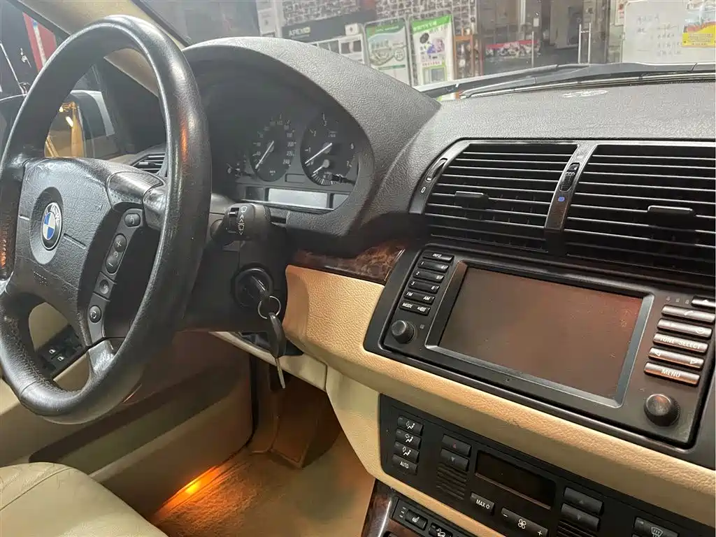 BMW X5 (Import) 2004