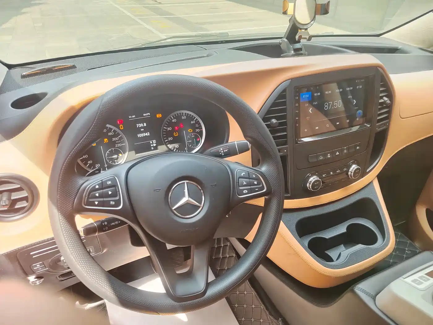Mercedes-Benz Vito 2018 2.0T Elite Edition 7-seater China VI фото 6