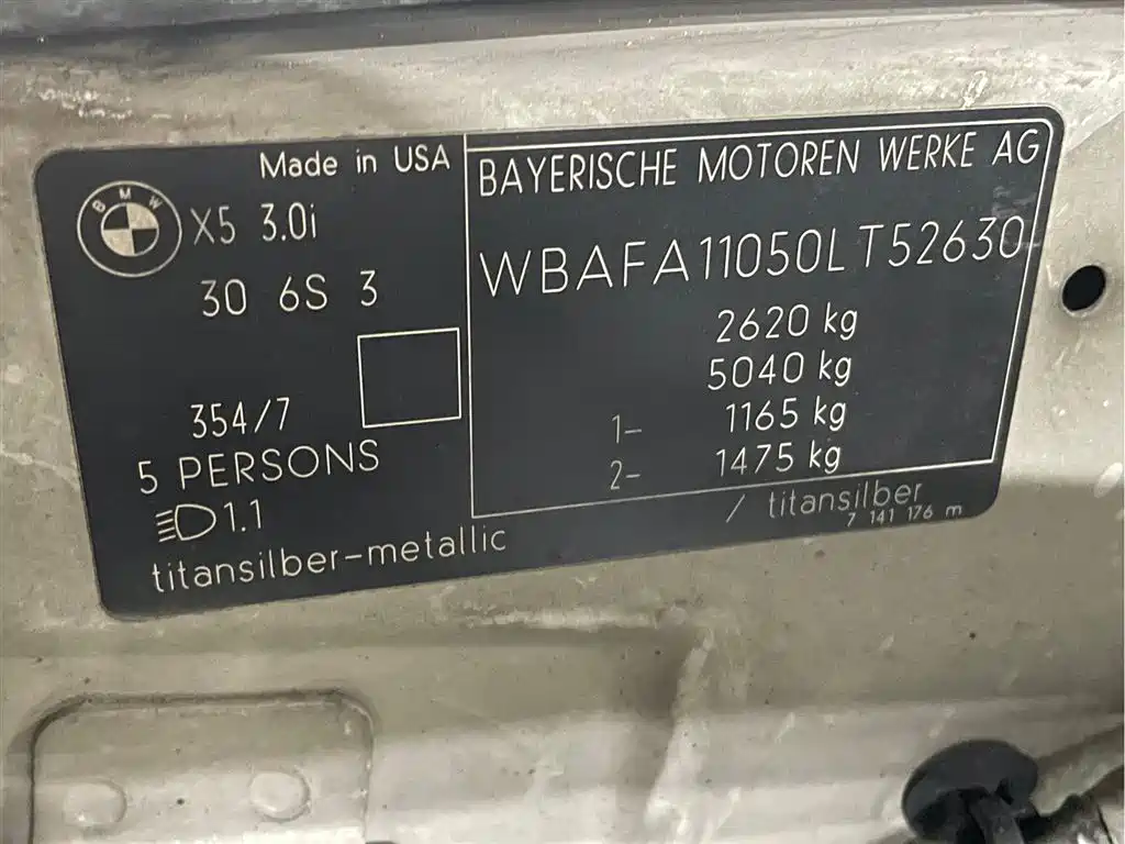 BMW X5 (Import) 2004