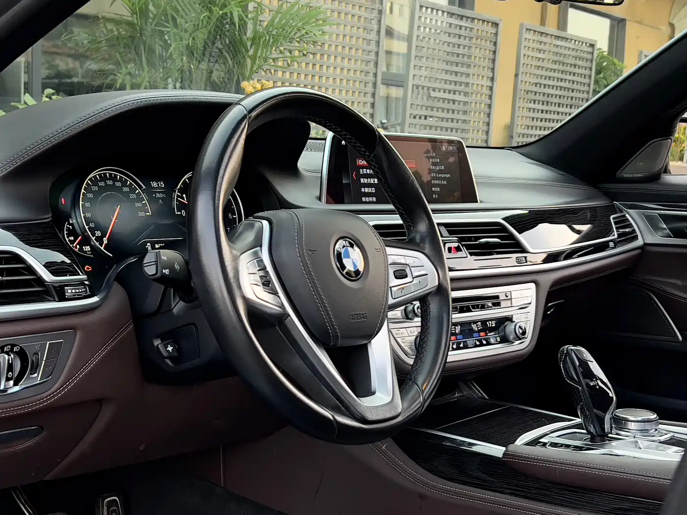 BMW 7 Series 2018 740Li Leading Type M Sport Package фото 7