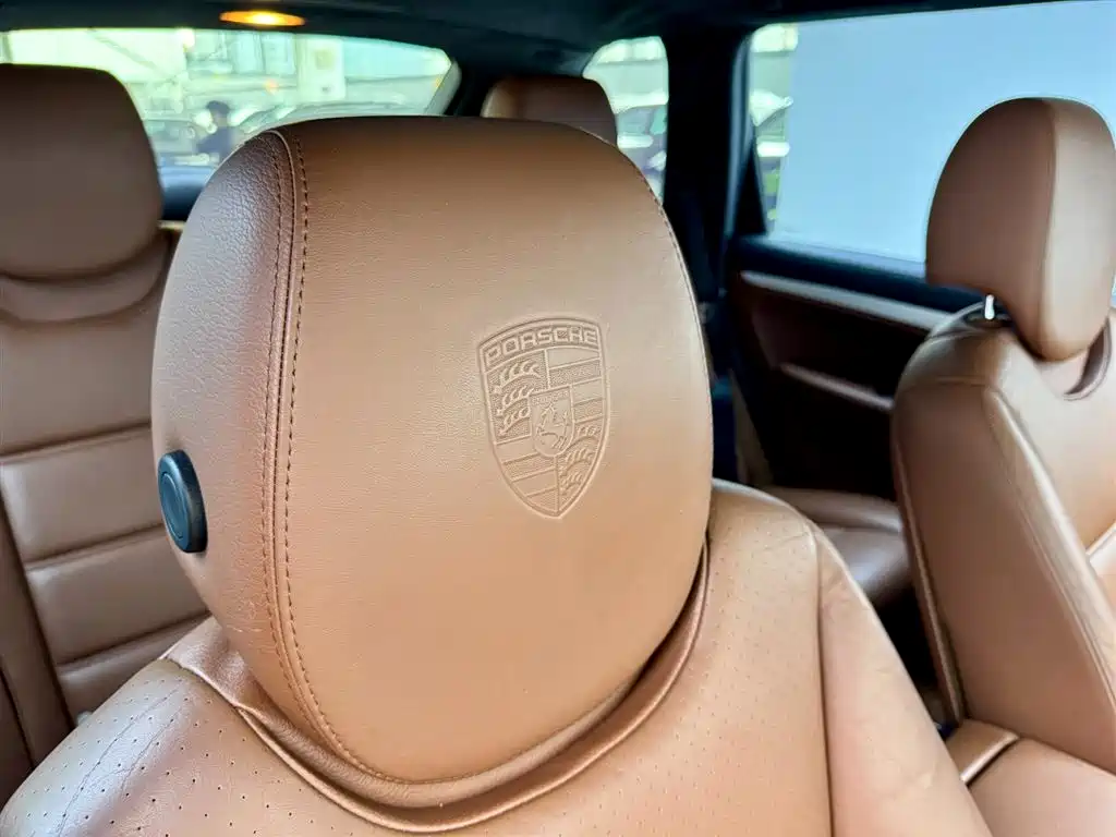 Porsche Cayenne 2007 Model Cayenne Turbo 4.8T фото 19