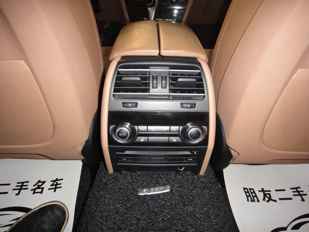 BMW 7 Series 2013 Model 730Li Leading фото 13