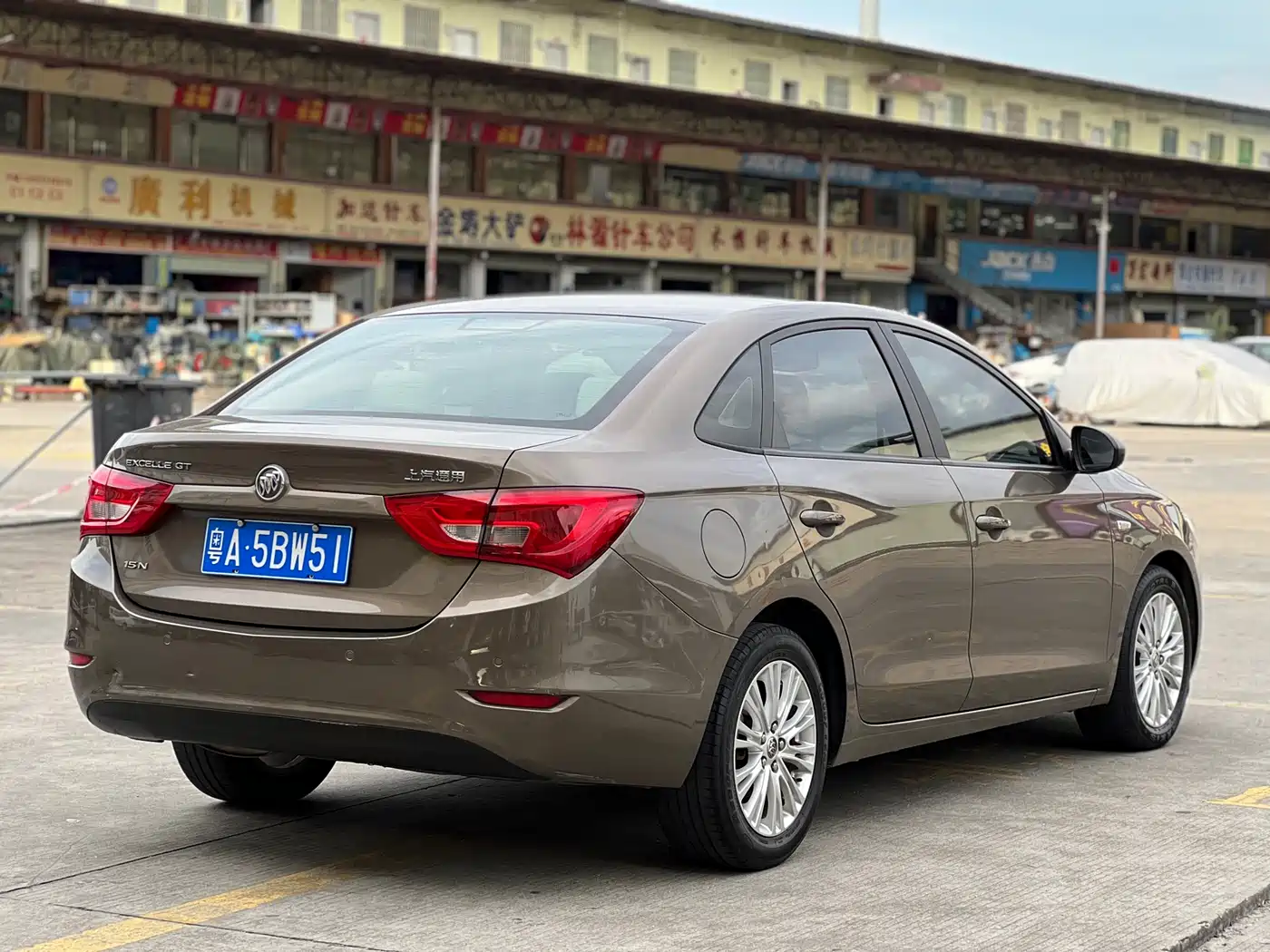 Buick Excelle 2016 15N Automatic Elite фото 6
