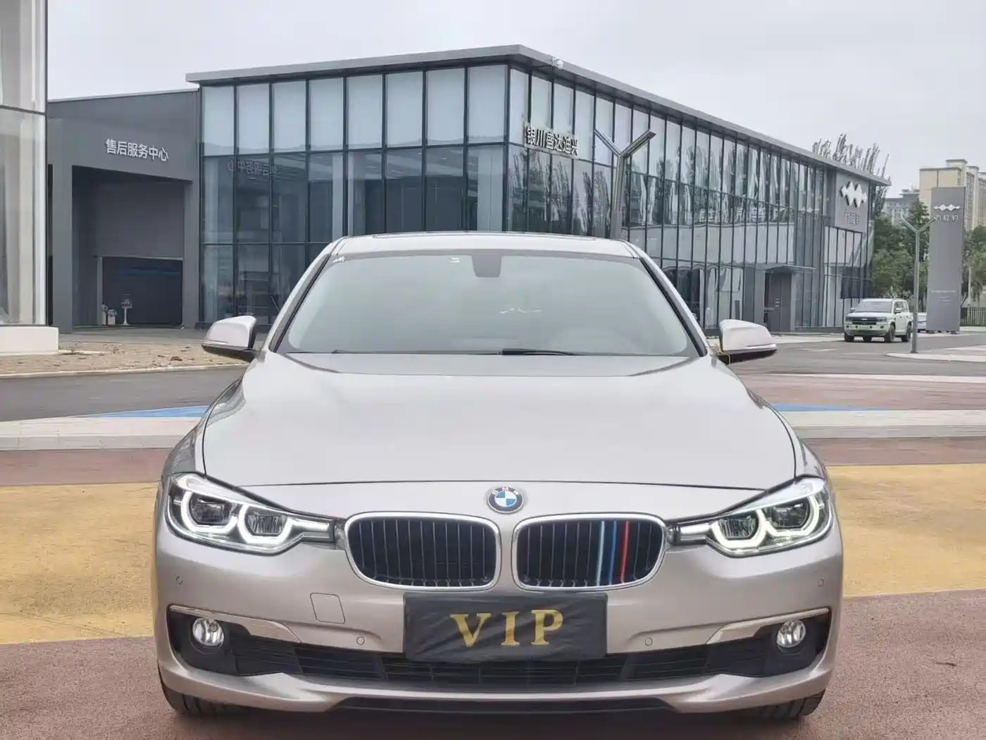 BMW 3 Series 2016 320Li Fashion Model фото 2