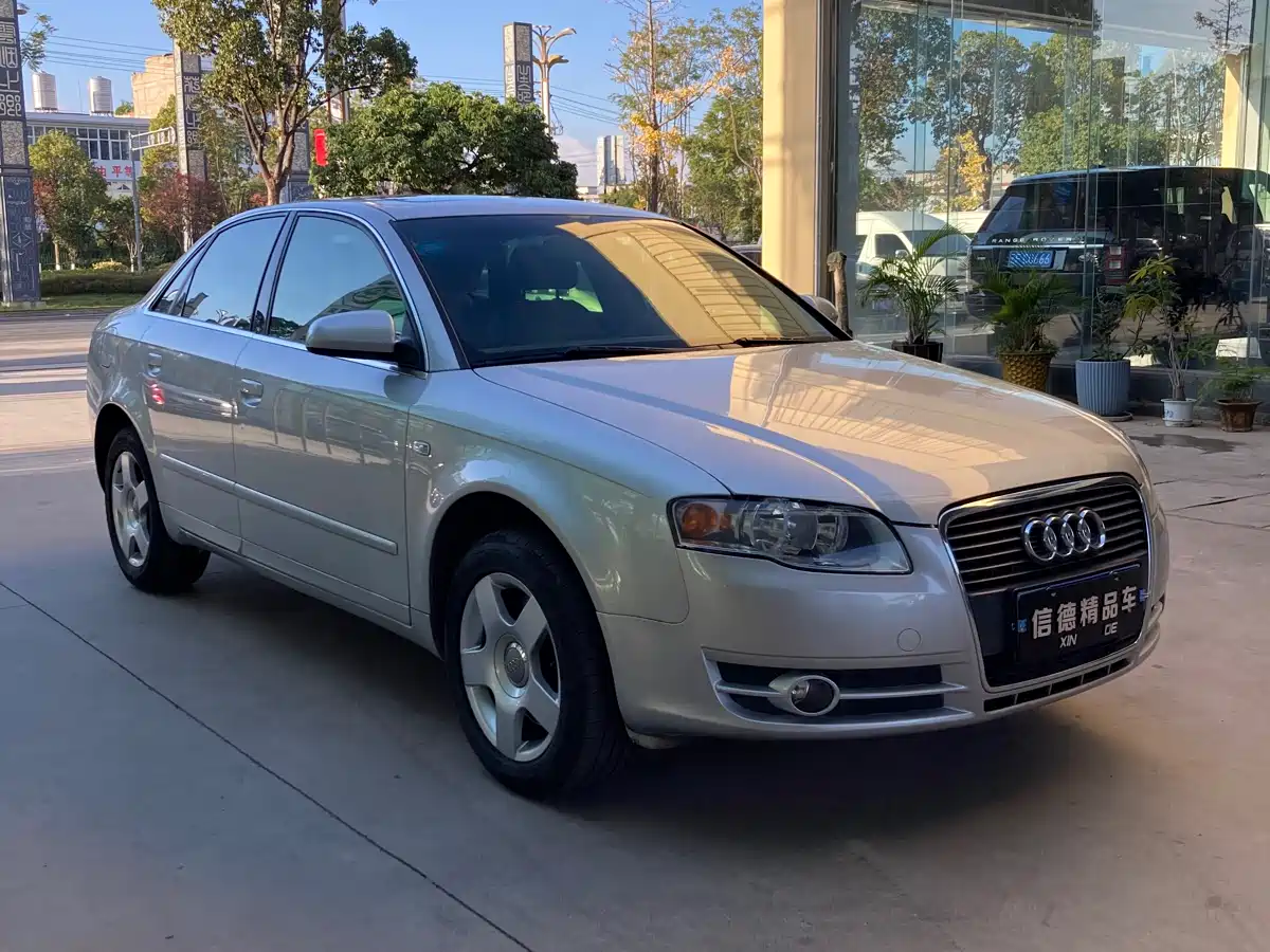 Audi A4 2007 1.8T Automatic Standard фото 2
