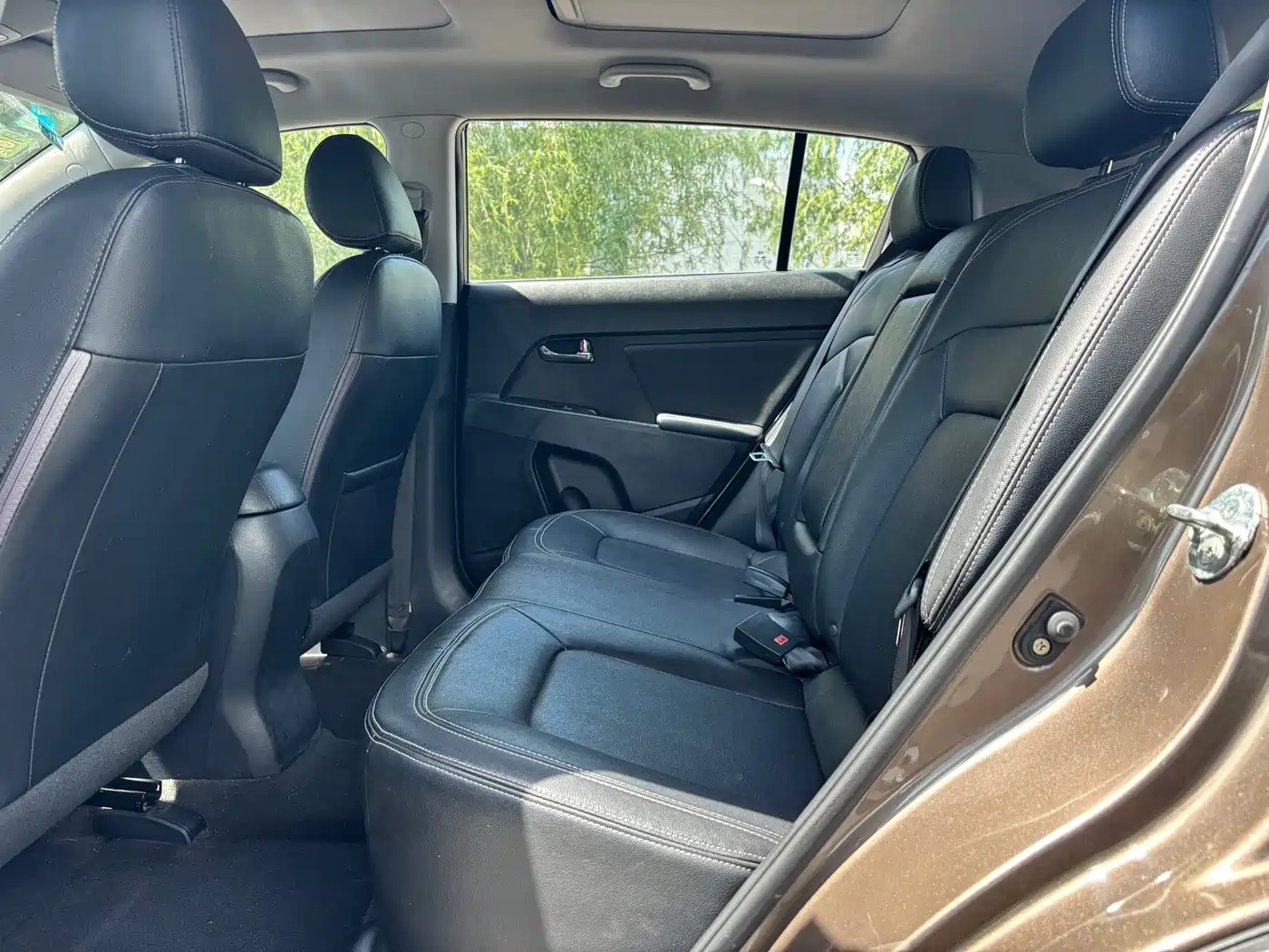 Kia Sportage 2014 2.0L Automatic 2WD DLX фото 9