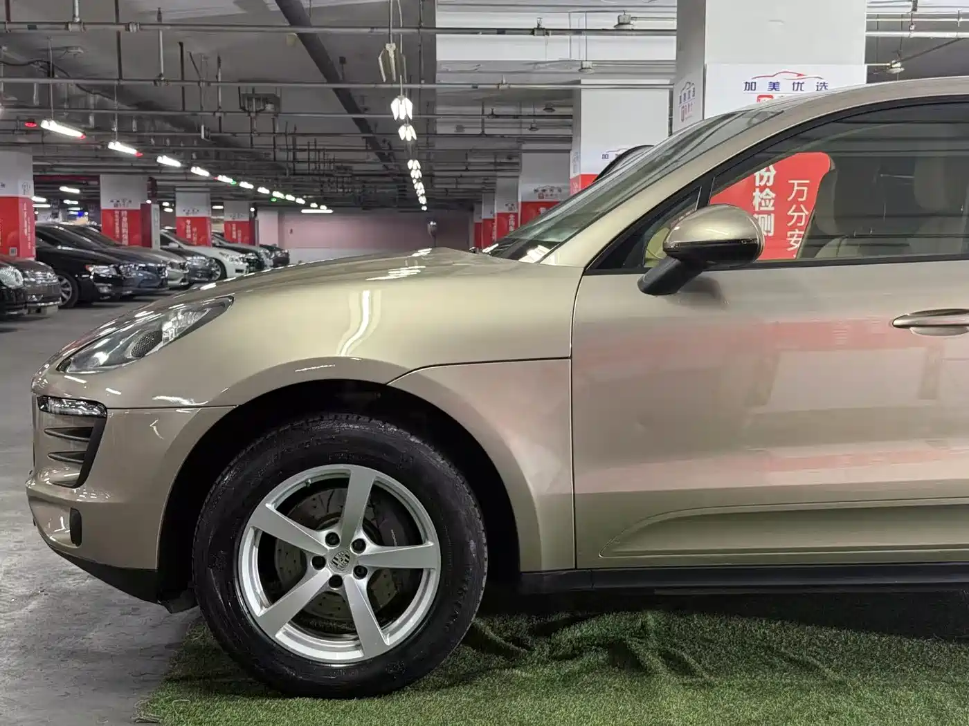 Porsche Macan 2014 Macan 2.0T фото 18