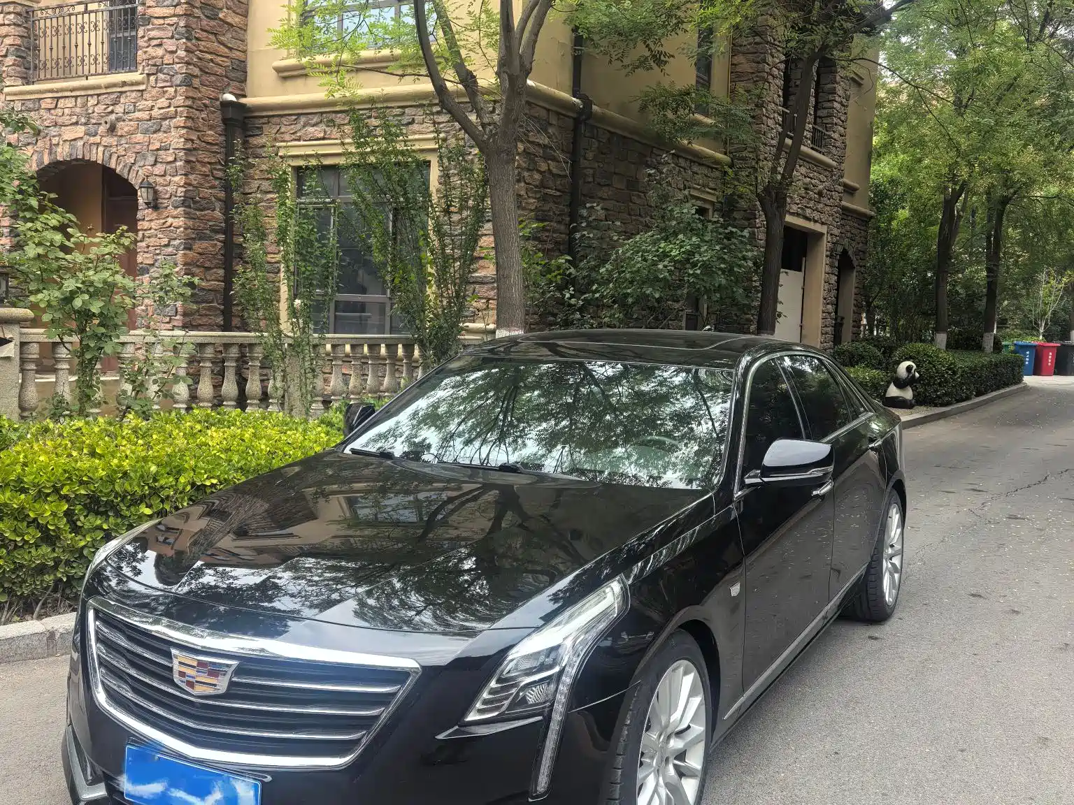 Фото 1 - Cadillac CT6