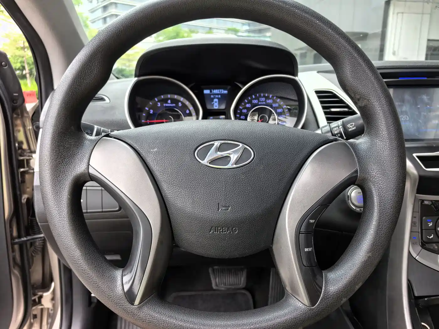 Hyundai Langdong 2013 1.6L Automatic Leading фото 11