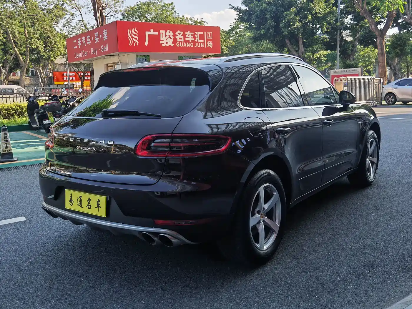 Porsche Macan 2017 Macan 2.0T фото 7