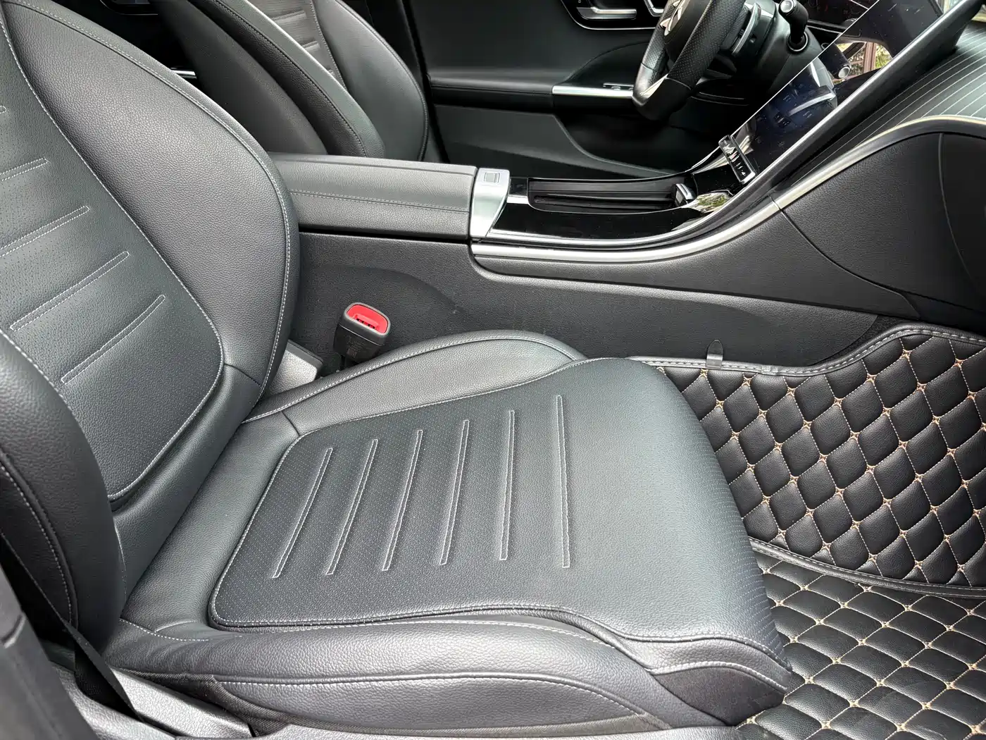 Mercedes-Benz C-Class 2022 C 200 L Sport Version фото 11