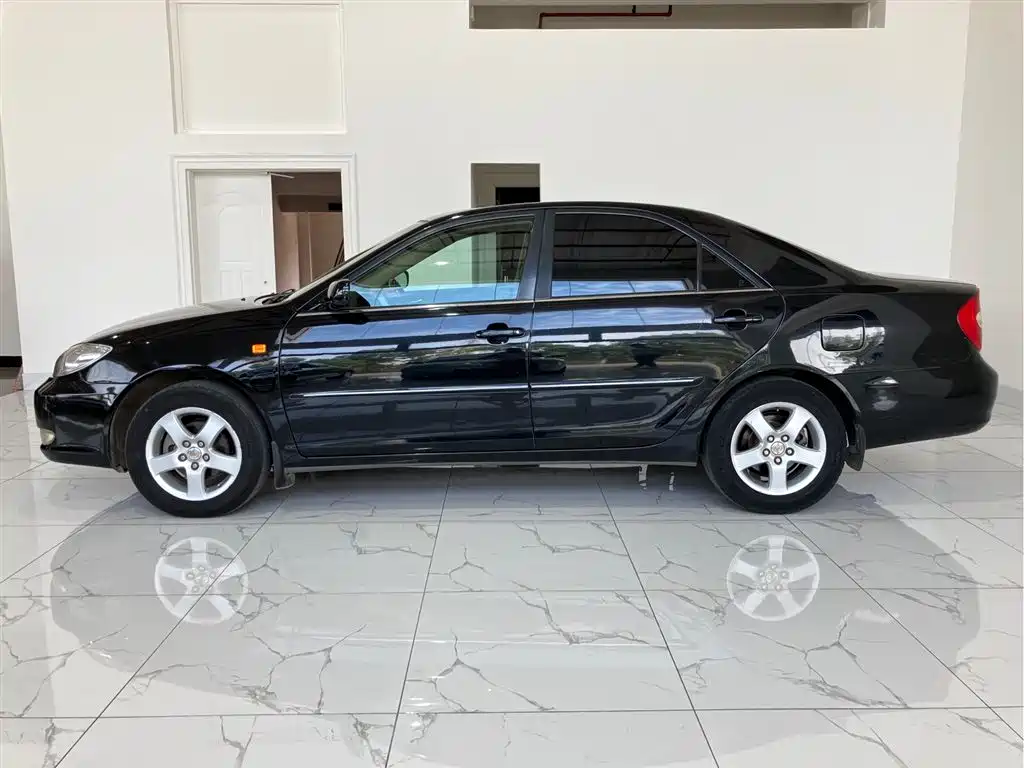 Toyota фото 4