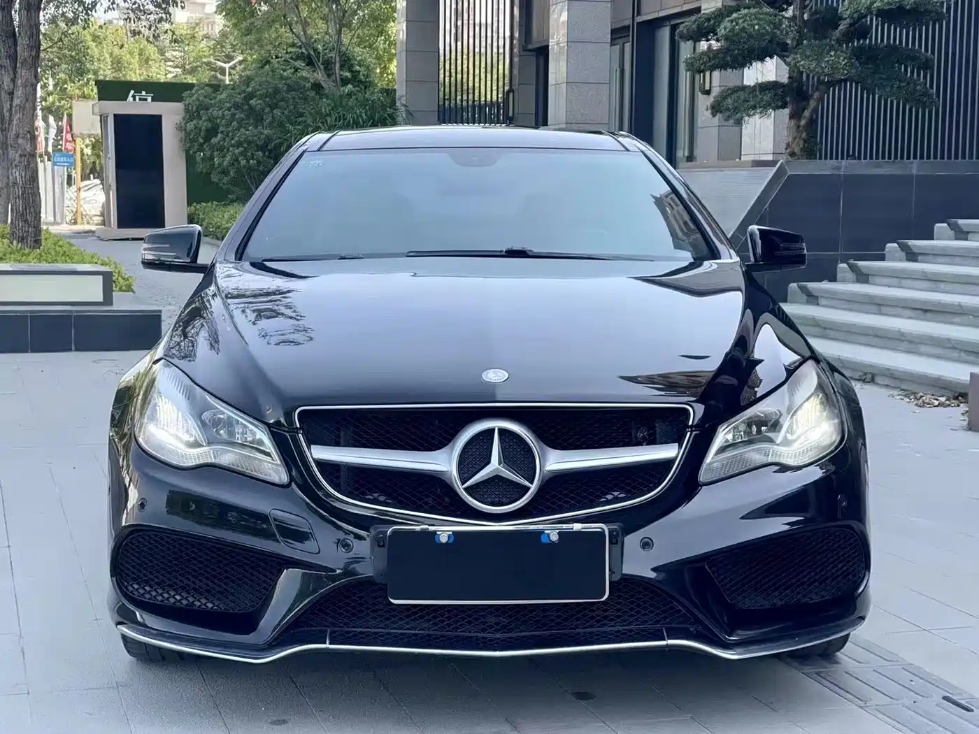 Mercedes-Benz E-Class (Import) 2014 E 200 Coupe фото 2