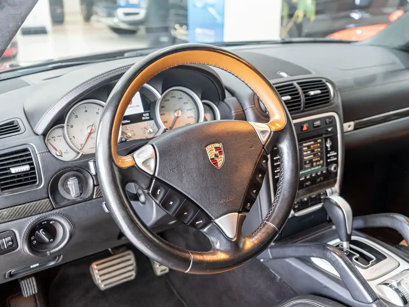 Porsche Cayenne 2008 Cayenne Turbo S 4.8T фото 32