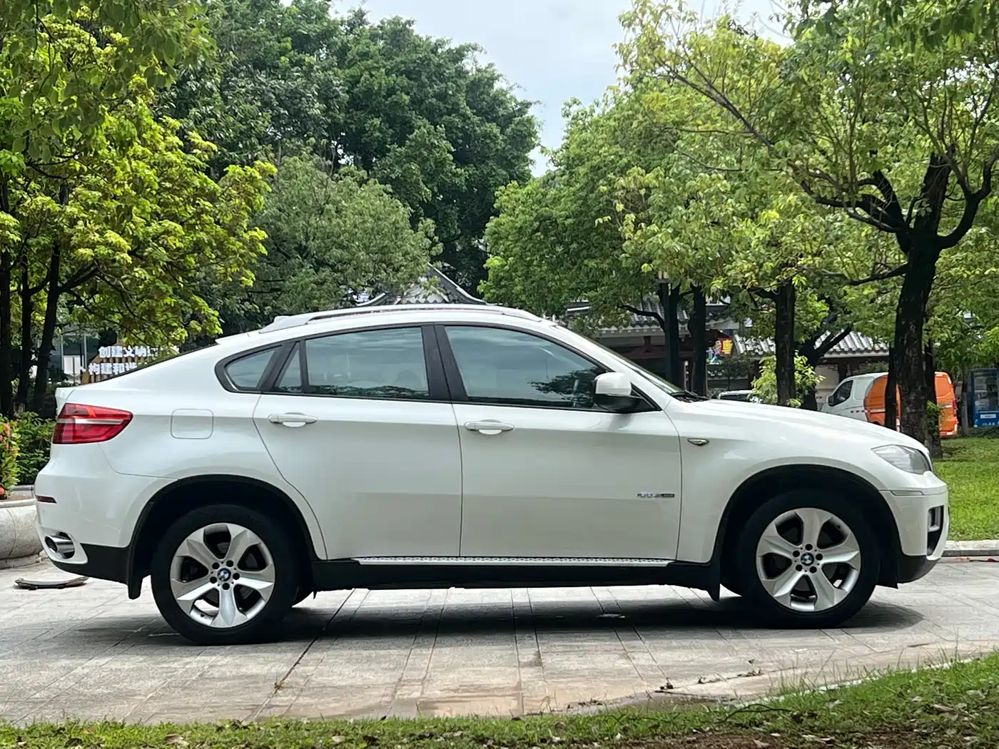 BMW X6 2013 xDrive35i фото 12