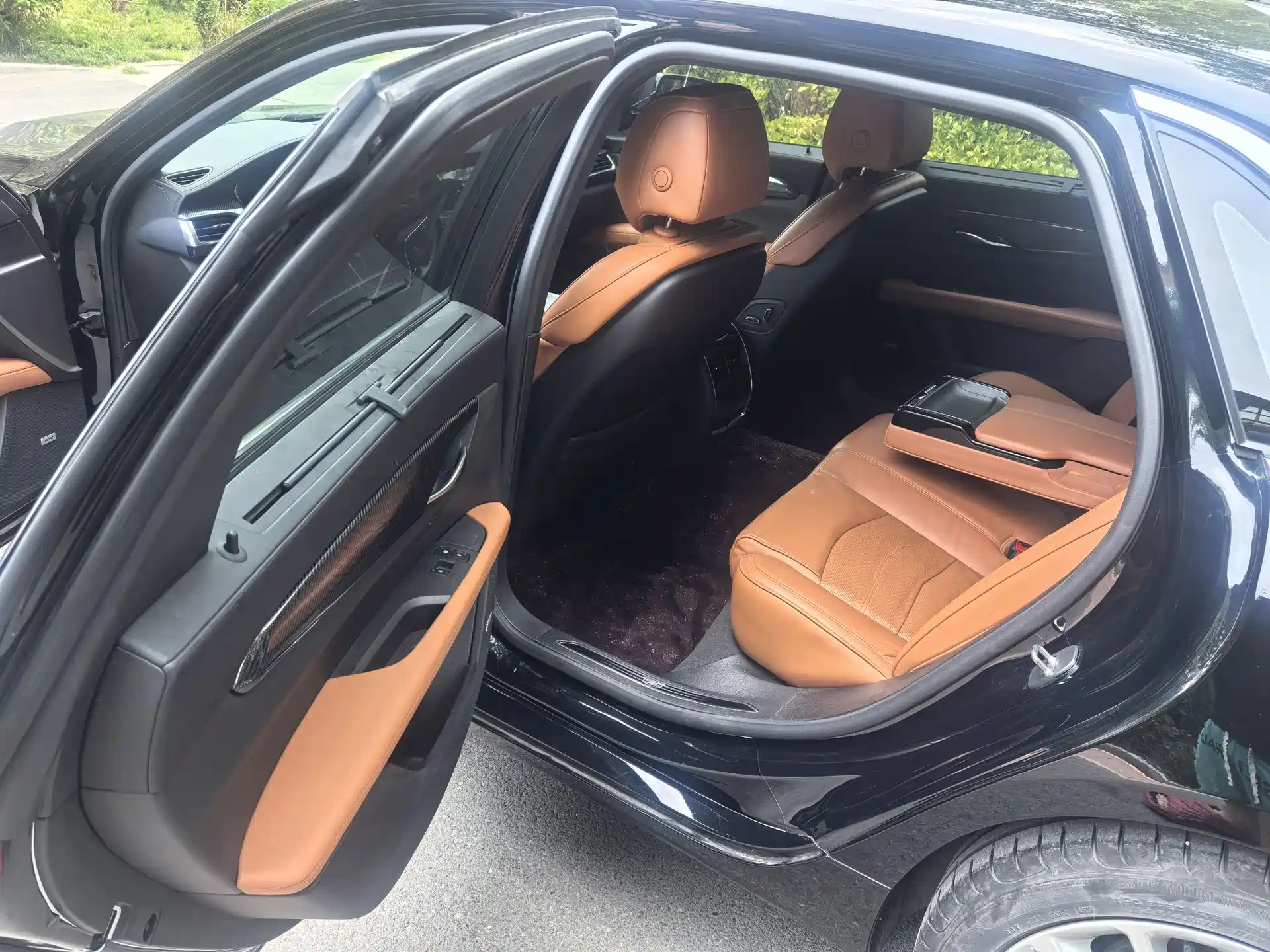 Фото 9 - Cadillac CT6