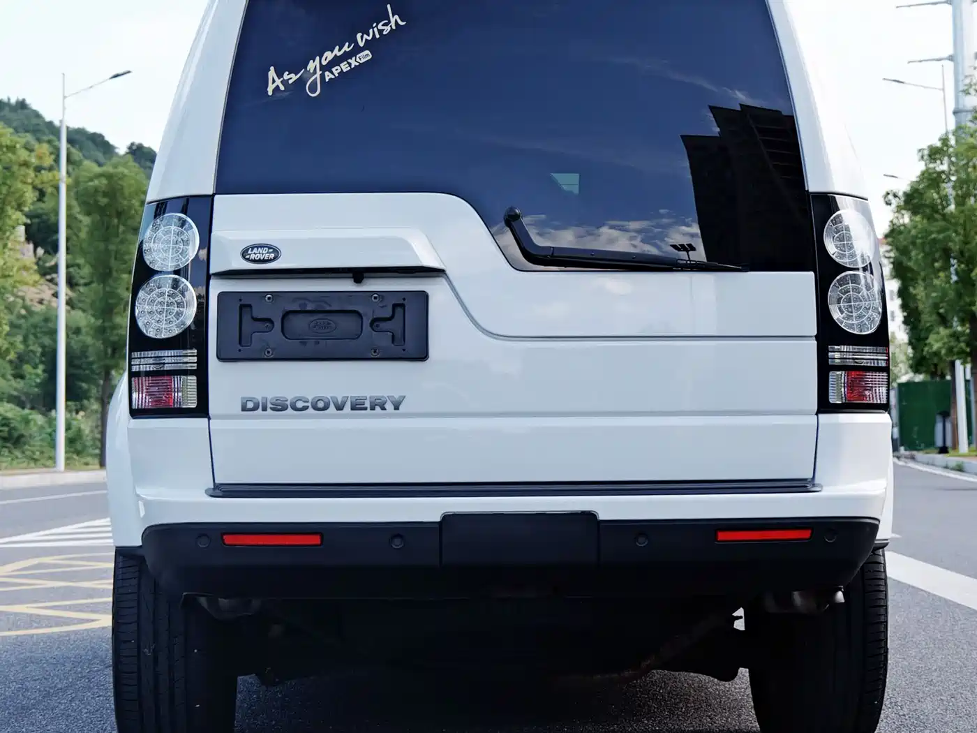 Land Rover Discovery 2015 3.0 SC V6 SE фото 6