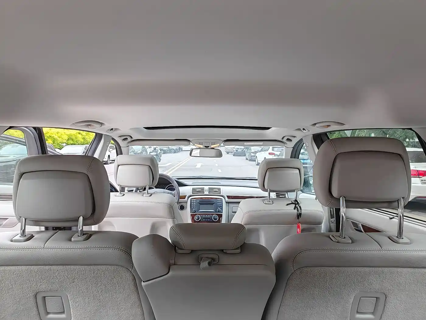 Mercedes-Benz R-Class 2011 R 300 L Luxury фото 19