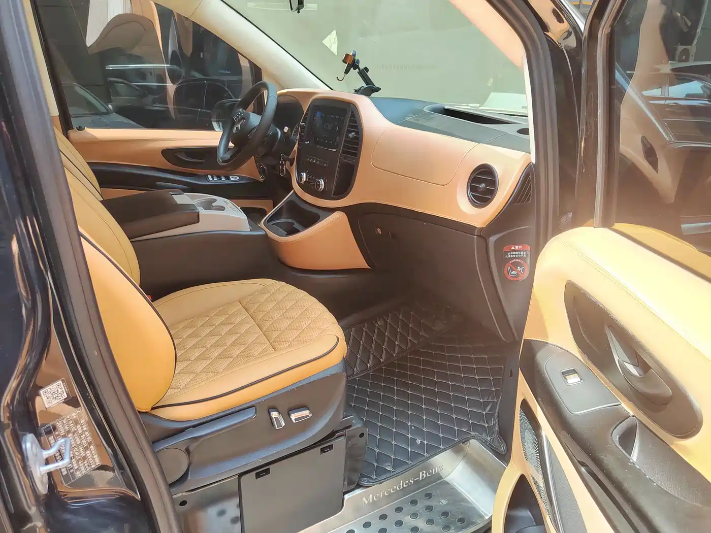 Mercedes-Benz Vito 2018 2.0T Elite Edition 7-seater China VI фото 7