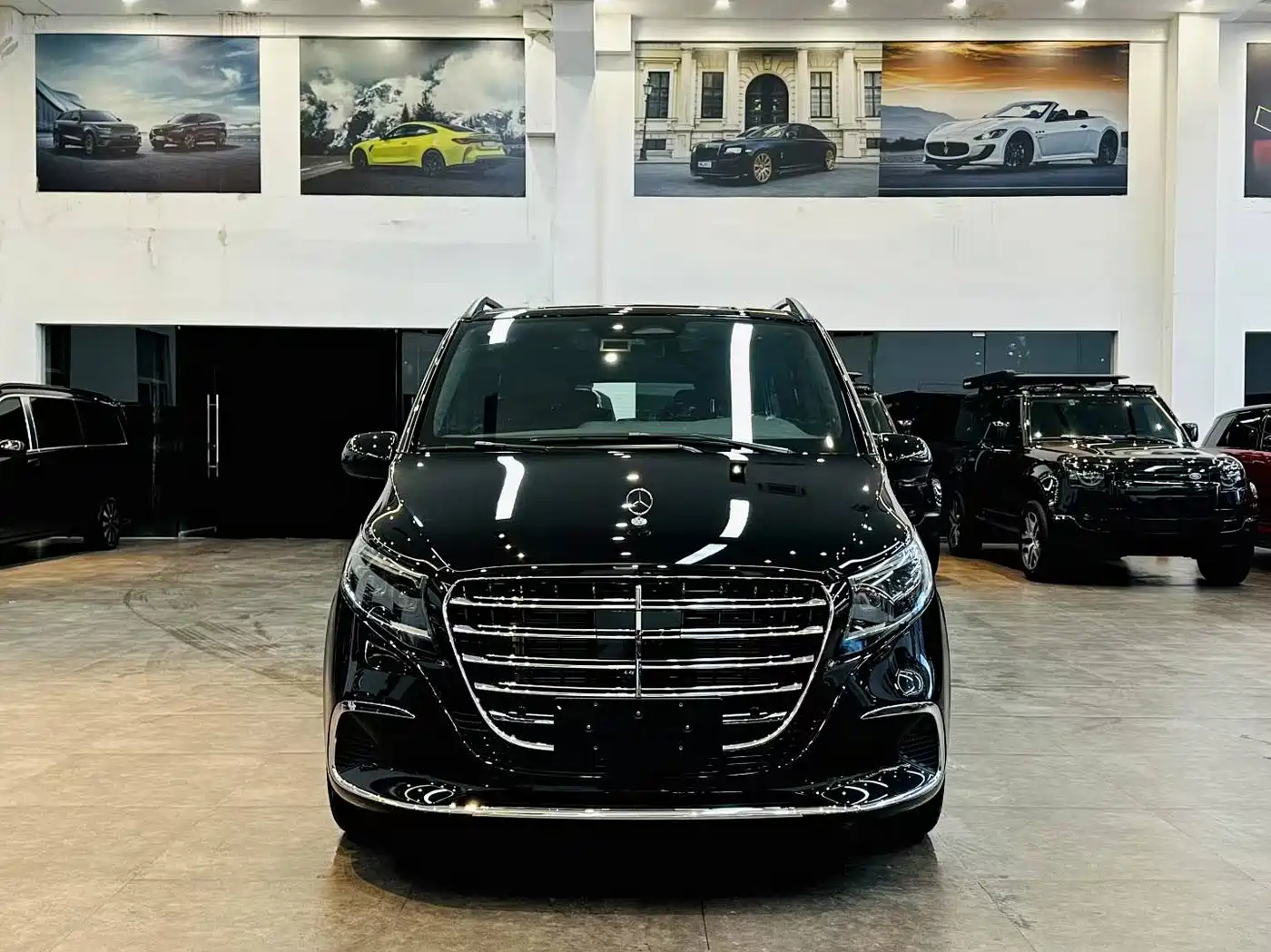 Mercedes-Benz Vito 2024 2.0T Elite Edition 7-Seater фото 2