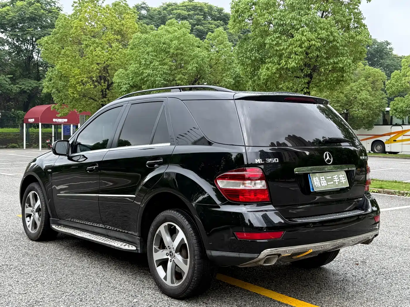 Mercedes-Benz M-Class 2010 ML 350 4MATIC Luxury фото 13