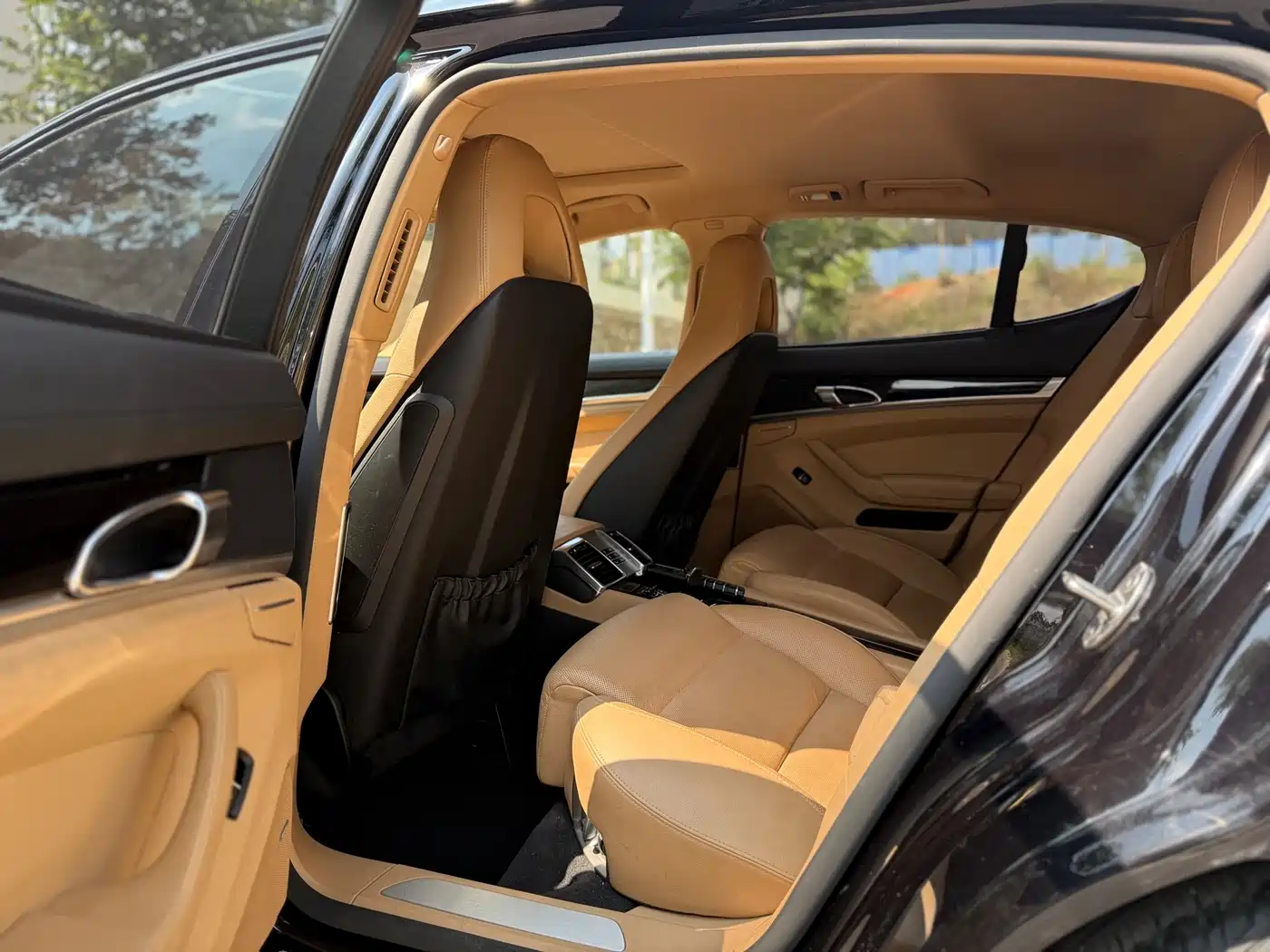 Porsche Panamera 2016 Panamera Edition 3.0T фото 10