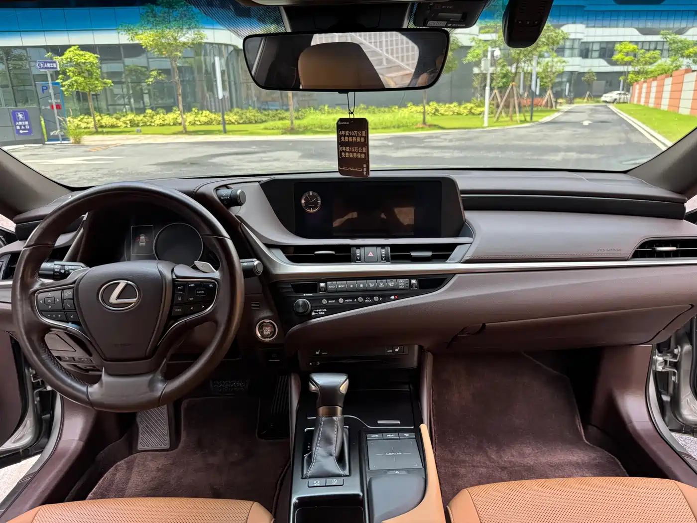 Lexus ES 2018 260 Excellence Edition China V фото 7